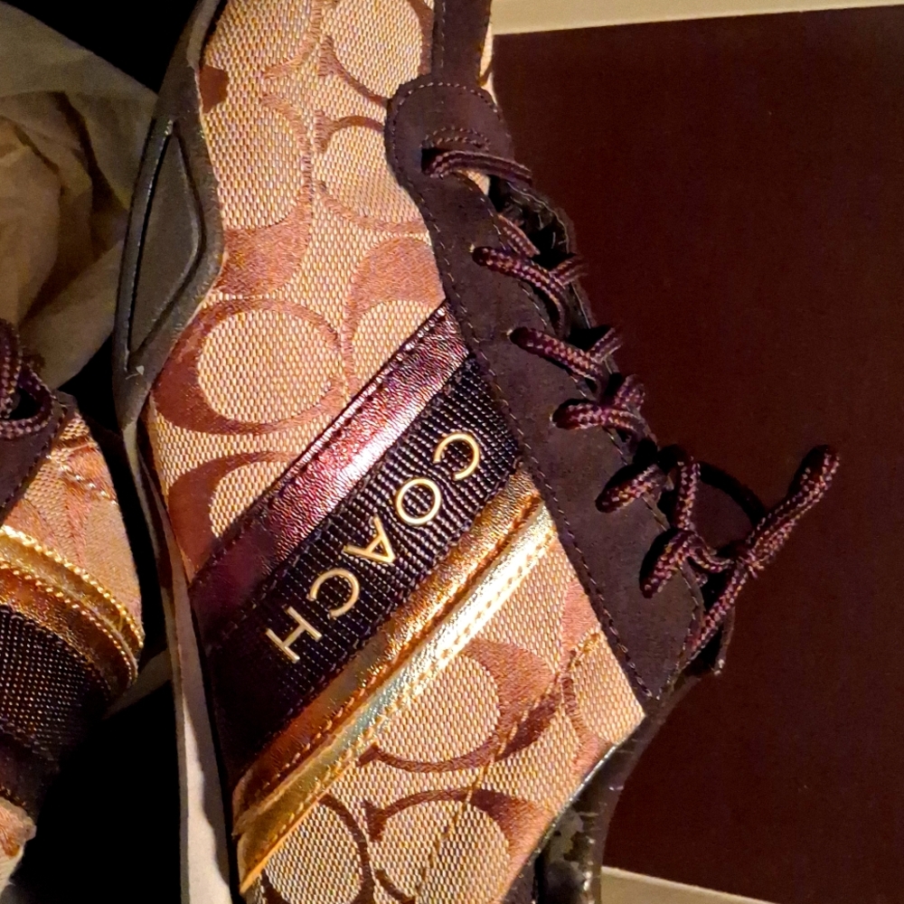 COACH A1585 Jayme Size 8.5  New never Worn  in Box.